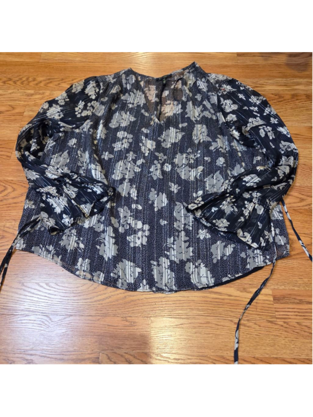 Jessica Simpson Black & Beige Floral Blouse 2X